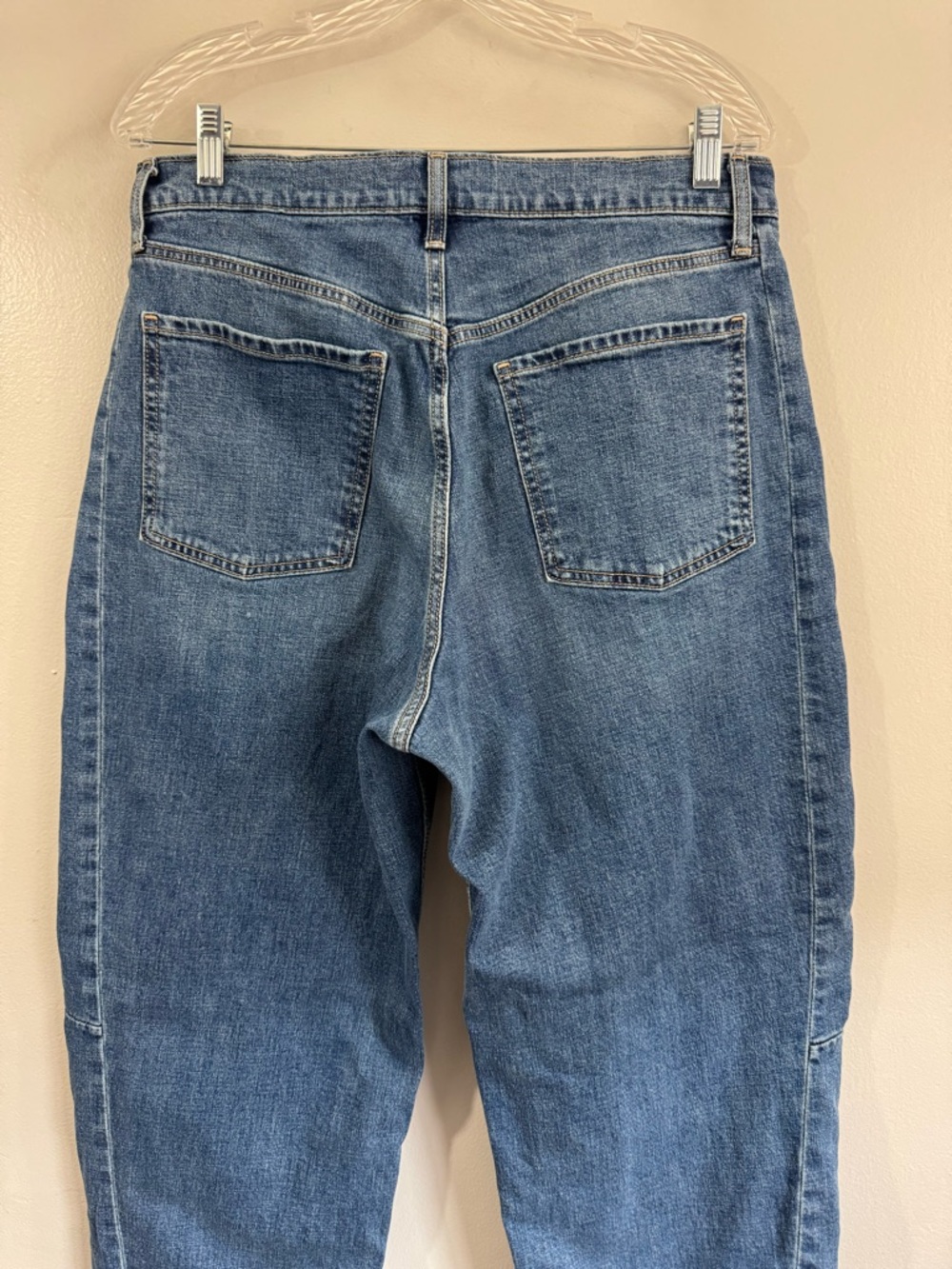 Old Navy High Rise Barrel Leg Jeans Womens Size 12 Med Wash Stretch - Picture 5 of 13
